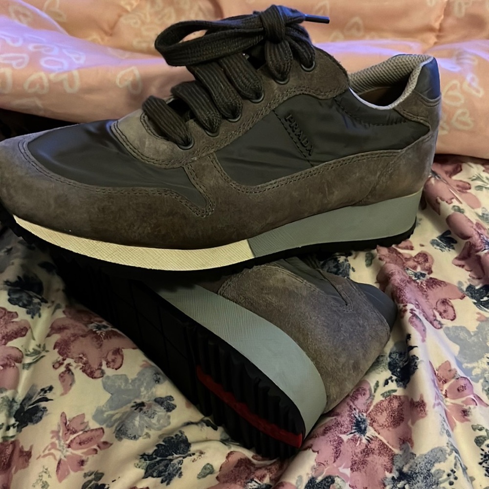 I am selling gray Prada trainers they have only been worn 2 times